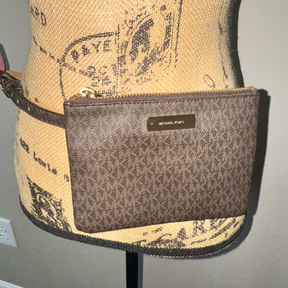 Michael Kors Signature Brown belt bag/fanny pack style